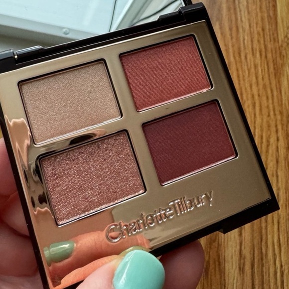 Charlotte Tilbury Luxury Palette - Walk Of No Shame - Picture 4 of 12